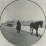 Scheepsjager met een paard langs de Drentse Hoofdvaart te Assen